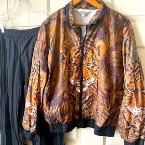 Vintage London Fog Tiger 2 piece windbreaker set